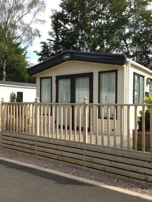 Woodpecker Lodge, Camelot Holiday Park, Ca6 5Sz Carlisle  Luaran gambar